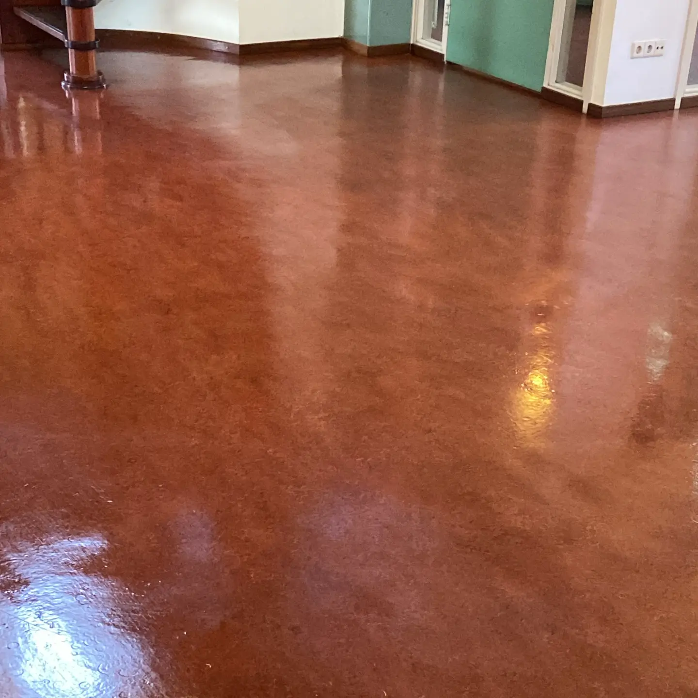 Marmoleum vloer na behandeling